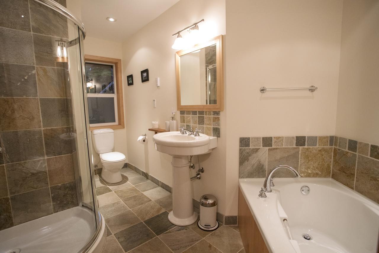 Hotel Chesterman Hideaway Tofino Exterior foto